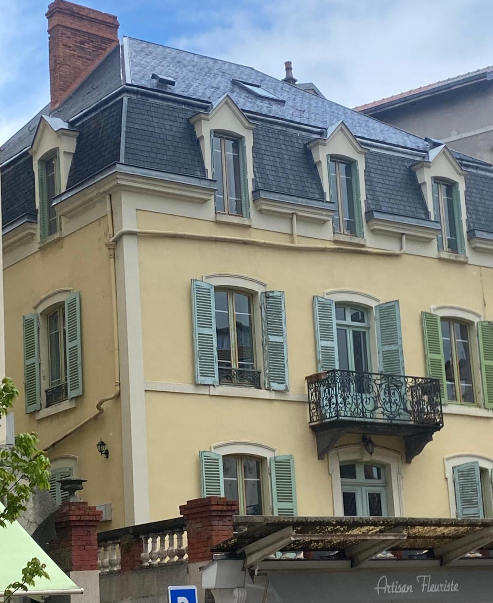 Villa Baraduc Châtel-Guyon Exteriör bild